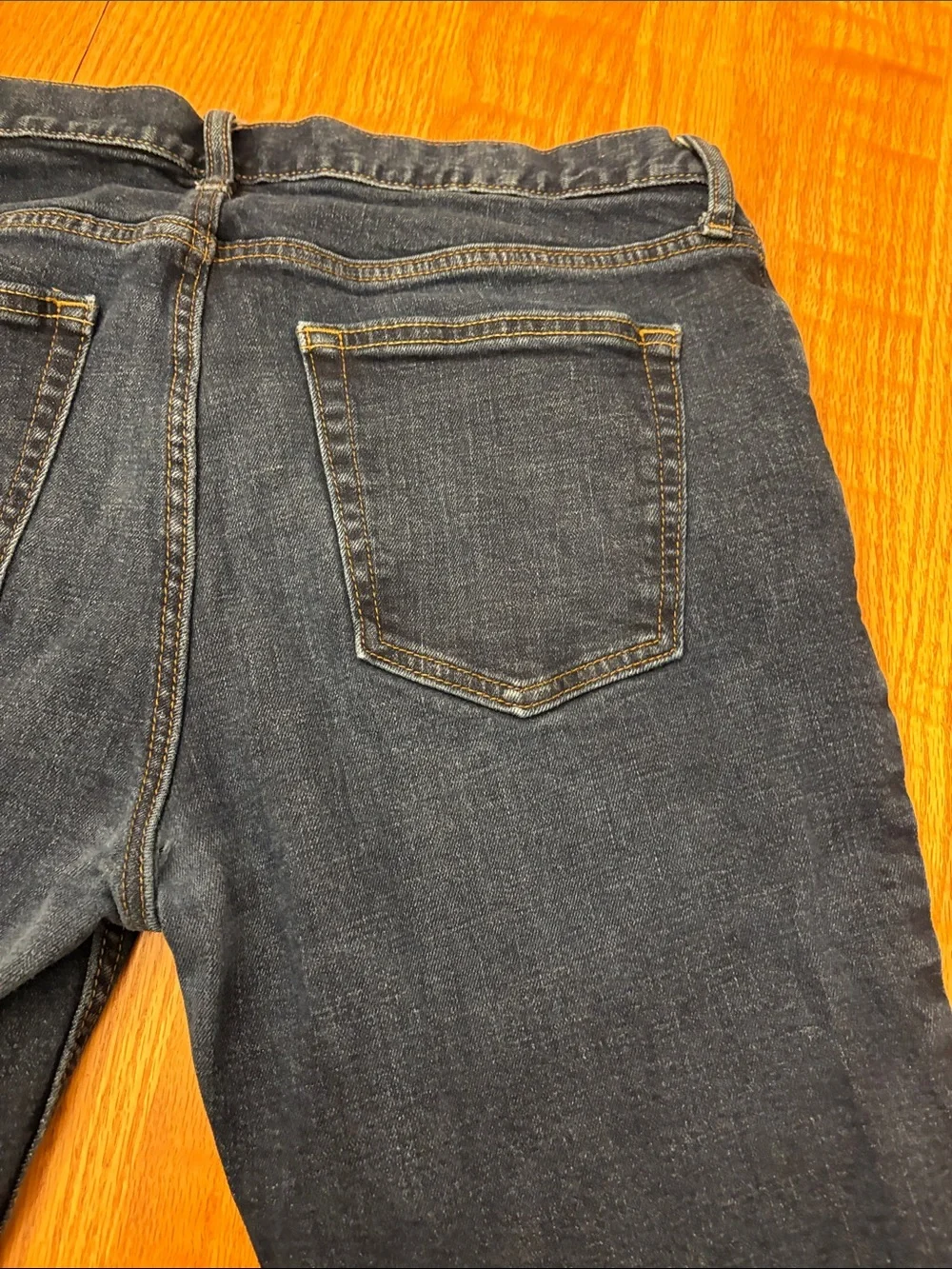 Old Navy Men's Slim Straight Jeans in Dark Blue Wash